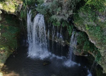 Bozkırın saklı cenneti görenleri mest ediyor