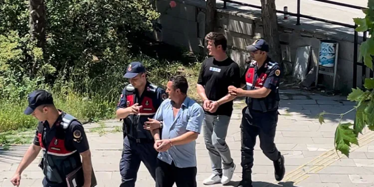 Kıskıvrak yakalanan villa soyguncusu tutuklandı