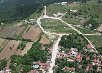 İnegöl’de yollar parke taşla kaplanıyor