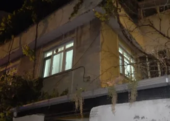 Bursa’da soydukları binayı otel gibi kullandılar