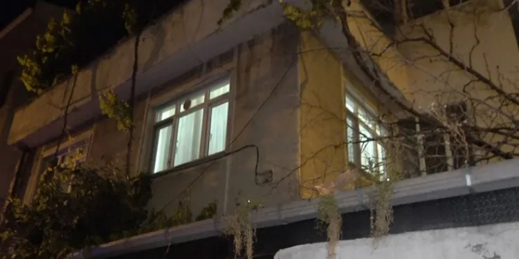 Bursa’da soydukları binayı otel gibi kullandılar