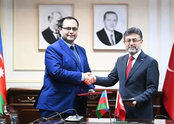 Bakan Yumaklı, Azerbaycanlı mevkidaşıyla görüştü