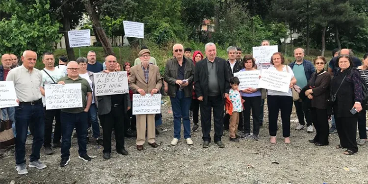 Yenikent Sitesi mağdurları isyan etti