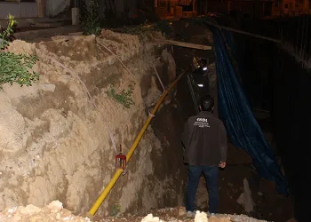 Toprak kaymasında faciadan dönüldü