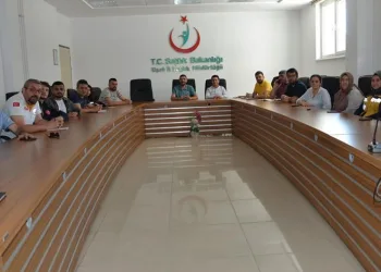 Acil sağlık çalışanlarıyla değerlendirme yapıldı