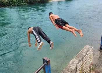 “Hayata bir kez geliyoruz”