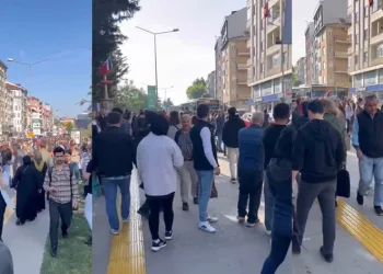 Metrodaki arıza nedeniyle vatandaş isyan etti