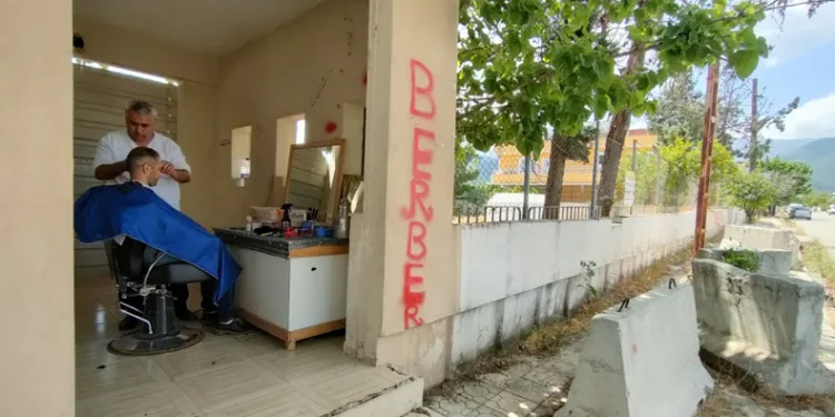 Nöbet kulübesini ekmek teknesine çevirdi