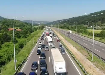Trafik ekiplerinin bayram mesaisi