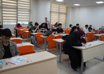 Gençler YKS Provasında ter döktü