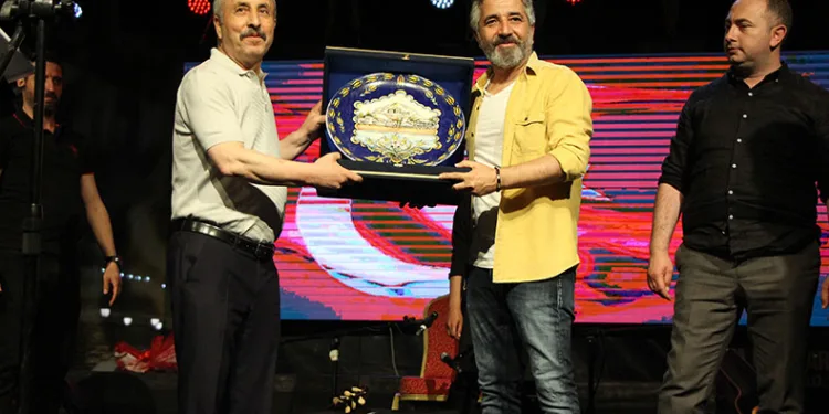 “Melek Mosso zavallı kızcağız”
