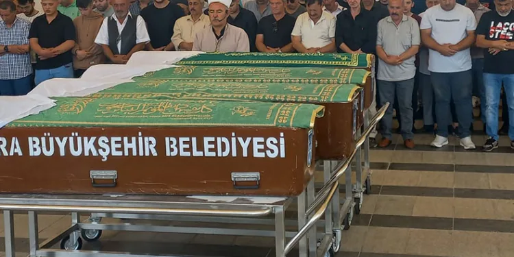 Genç voleybolcu son yolculuğuna uğurlandı