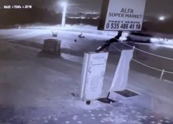 Kardeşine çarpıp kaçan sürücüyü arıyor