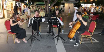 Sanat sokağa taştı