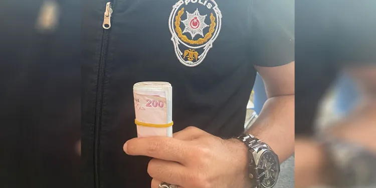 Bulunan paranın sahibi aranıyor