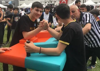 İmam hatip lisesi öğrencileri hünerlerini sergiledi