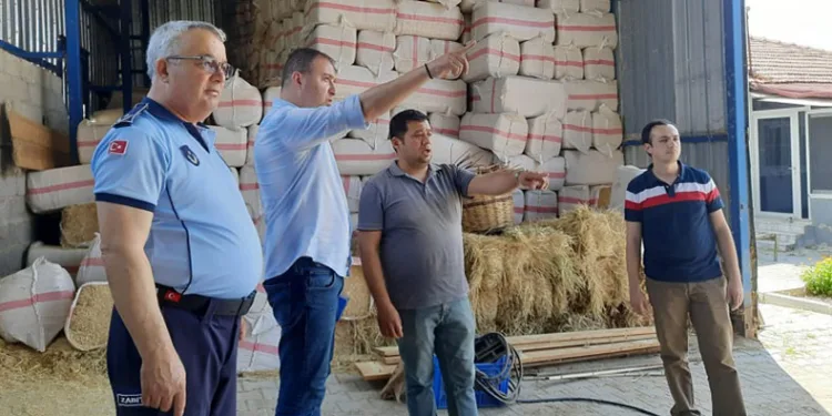 Mustafkemalpaşa’da kurban kesim denetlendi