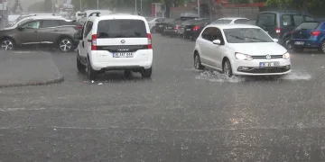 Kars’ta yağmurlu günler devam ediyor