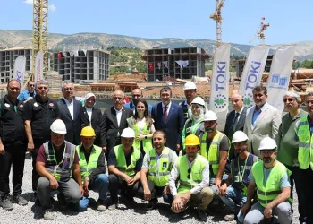 “Afetlerin yaralarını hep birlikte sardık”