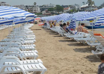 Haziranda Didim sahilleri boş kaldı