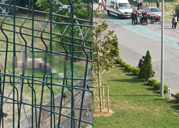 Sahil kenarında erkek cesedi bulundu