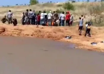 Baraj gölüne giren çocuk boğuldu