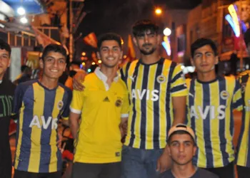 Ezeli rekabetin ebedi dostluğu