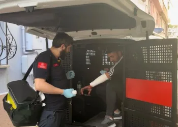 Bursa’da üvey babası ve annesini bıçaklamıştı, tutuklandı