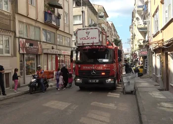 Balyoz kırıldı, çelik kapı kırılmadı