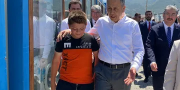 “Osmaniye’de enkaz 2 ay içerisinde kaldırılacak”