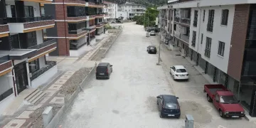 İznik parke taşlarla güzelleşiyor