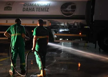 Bursa’da kurban kesim yerleri temizleniyor
