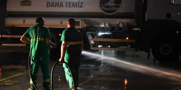 Bursa’da kurban kesim yerleri temizleniyor