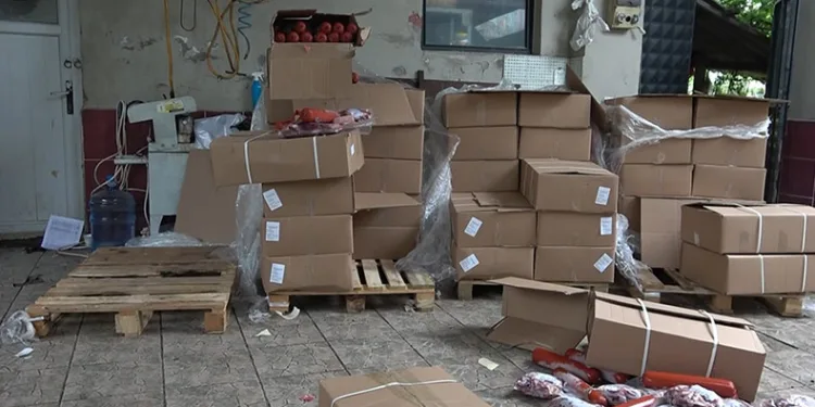 Kurbanlık danaya girdiler, sosis teslim edilince isyan çıkardılar