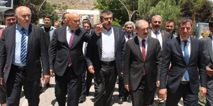 Milli Eğitim Bakanı Tekin Bayburt’ta