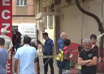 Yaşlı kadın evinde ölü bulundu