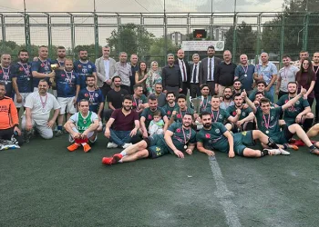 Yüksek İhtisas’ta kardeşlik kazandı
