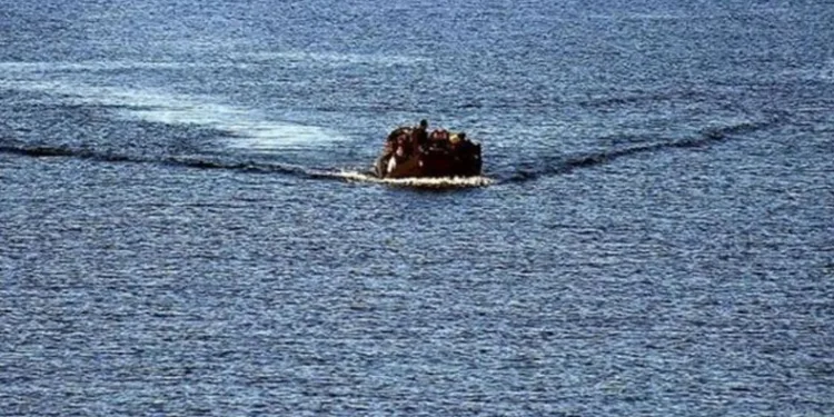 Tunus’ta 3 göçmen teknesi battı