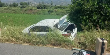 Otomobil kanala uçtu