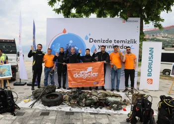 ‘Denizlerin kirliliği elle değil, vicdanla temizlenir’