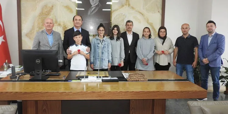 Özgün projeler TÜBİTAK finalinde yarışacak