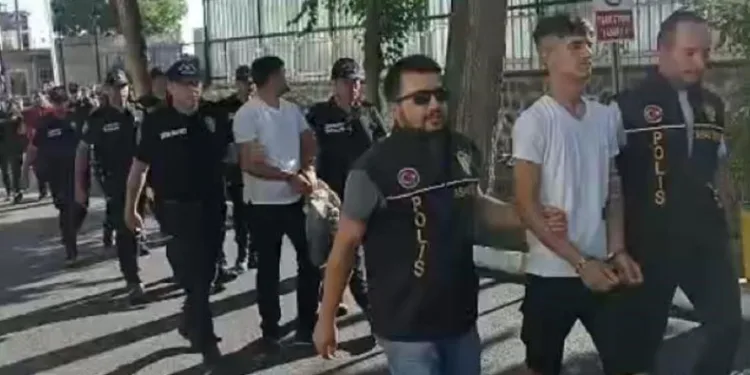Suç makinelerine ‘eksen operasyonu’