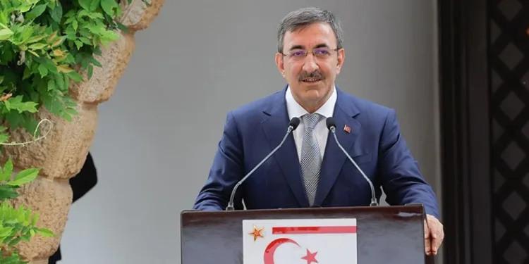 “Kıbrıs Türkü,dünyaya açılacaktır”