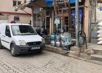 Fren yerine gaza basınca kaza kaçınılmaz oldu
