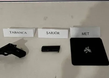 Uyuşturucu ve tabanca ele geçirildi