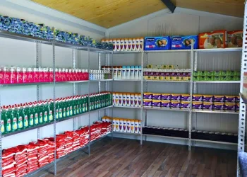 Sosyal marketten depremzedeler ücretsiz yararlanıyor