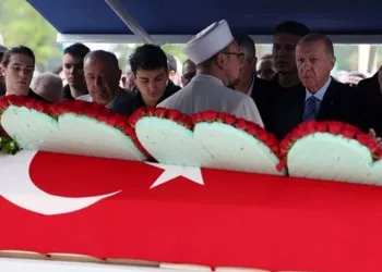 Mehmet Barlas son yolculuğuna uğurlandı