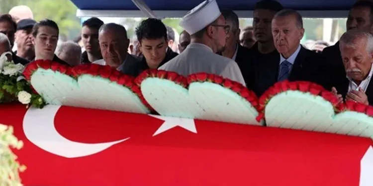 Mehmet Barlas son yolculuğuna uğurlandı