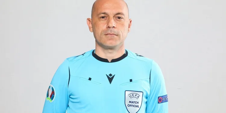 Cüneyt Çakır, U20 Dünya Kupası finallerinde eğitimci olarak görev aldı