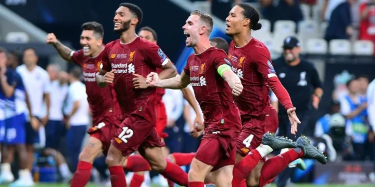 Brighton, James Milner ile 1 yıllık anlaştığını açıkladı